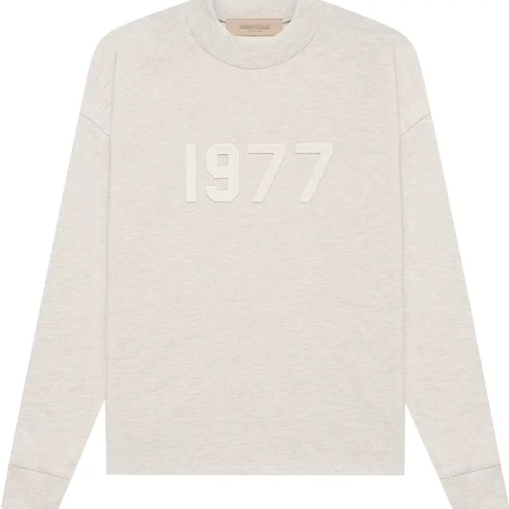 Fear of God Essentials L/S Tee SP22 - New - XL Light Oatmeal